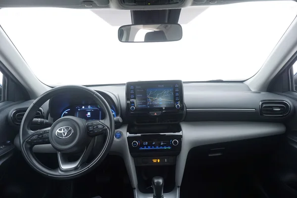 Toyota Yaris Cross (2022) — foto 2 van 26