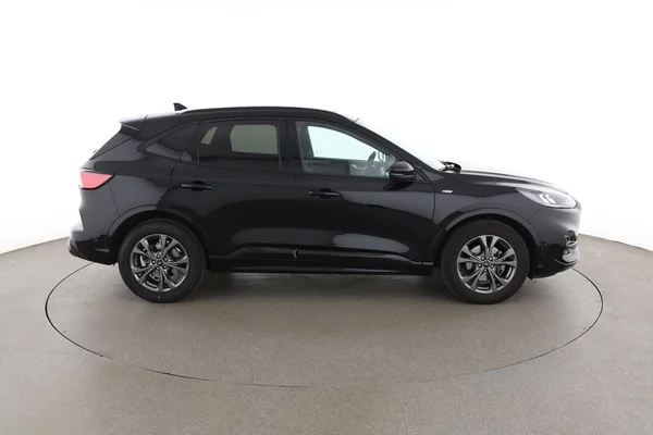 Ford Kuga (2022) — foto 13 van 16