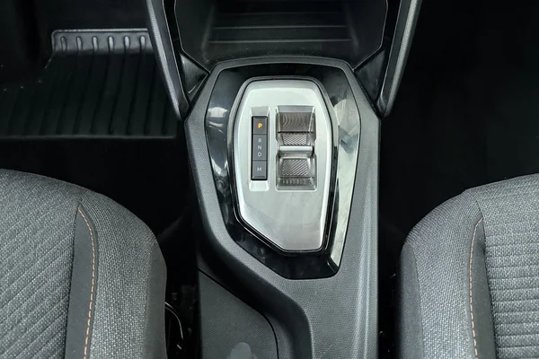 Peugeot 2008 (2025) — foto 4 van 18