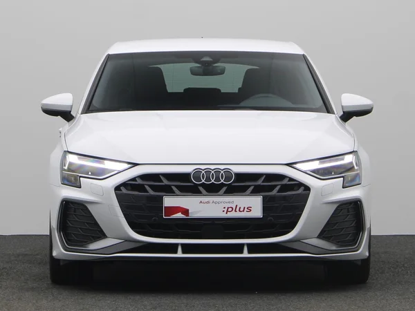 AUDI A3 Sportback (2025) — foto 17 van 21