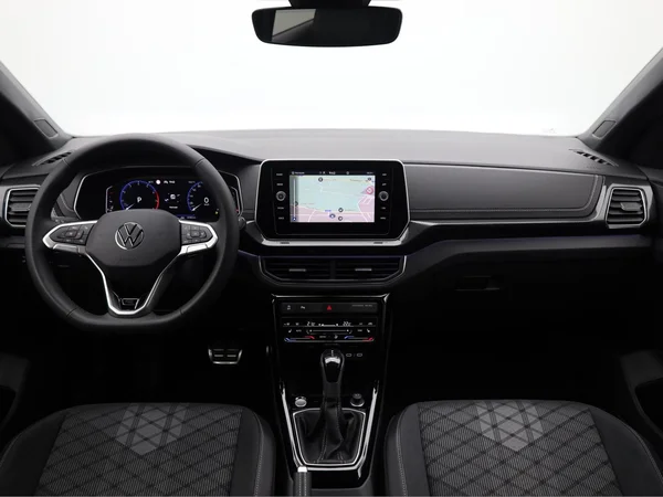 VOLKSWAGEN T-Cross (2024) — foto 18 van 19