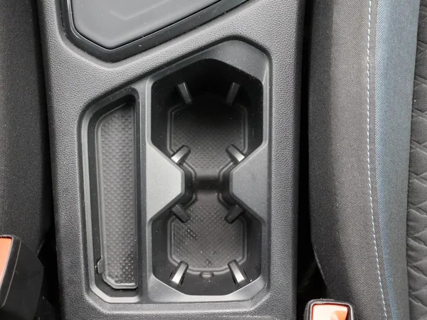 Volkswagen Tiguan (2020) — foto 16 van 29