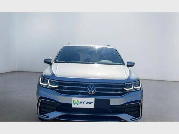 Volkswagen Tiguan (2023) — foto 12 van 21