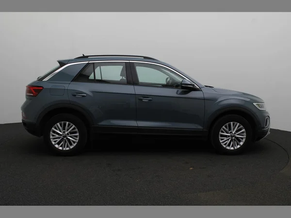 VOLKSWAGEN T-Roc (2022) — foto 8 van 19