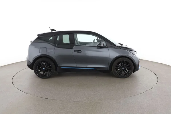 BMW i3 (2019) — foto 14 van 17