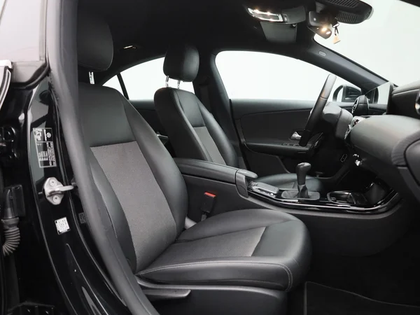 Mercedes-Benz CLA (2020) — foto 27 van 40