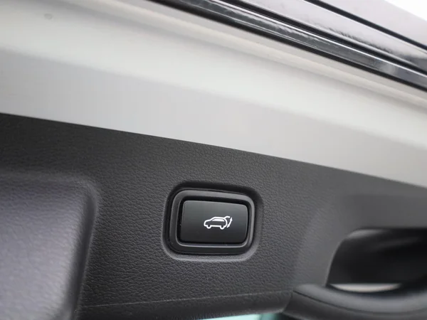 Kia Sportage (2023) — foto 6 van 48