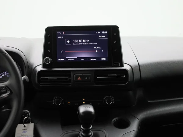 Opel Combo Life (2023) — foto 3 van 34