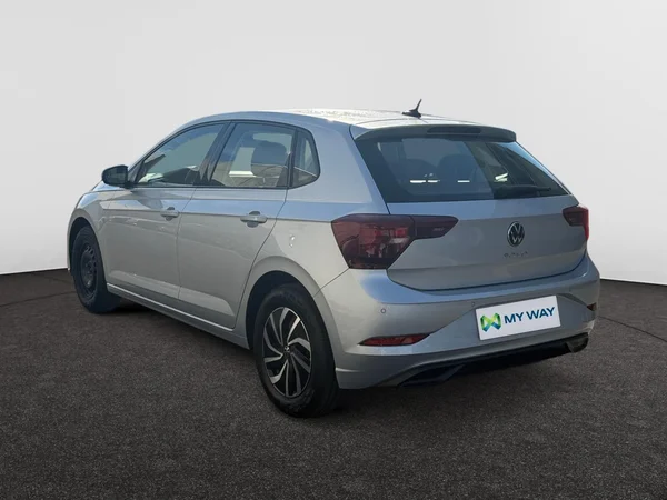 VOLKSWAGEN Polo (2022) — foto 14 van 20