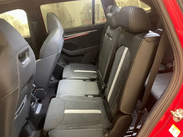 SKODA Kodiaq (2026) — foto 8 van 20