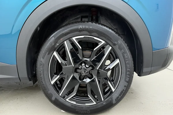 Peugeot 3008 (2025) — foto 15 van 18