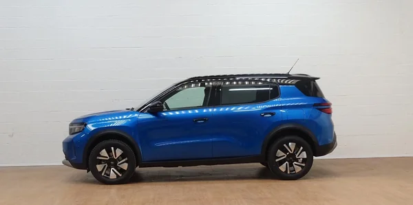 Opel Frontera (2025) — foto 15 van 21