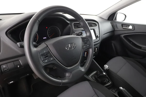 Hyundai i20 (2019) — foto 2 van 16