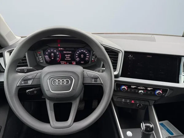 AUDI A1 Citycarver (2021) — foto 4 van 23
