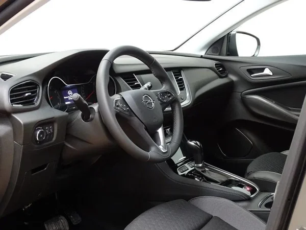 Opel Grandland X (2021) — foto 3 van 21