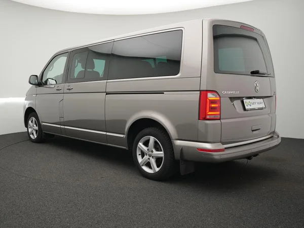 VOLKSWAGEN Transporter T6 1400 Caravelle Lwb (2017) — foto 20 van 25