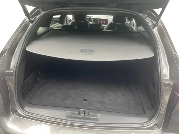 OPEL Astra Sports Tourer PHEV (2023) — foto 13 van 22