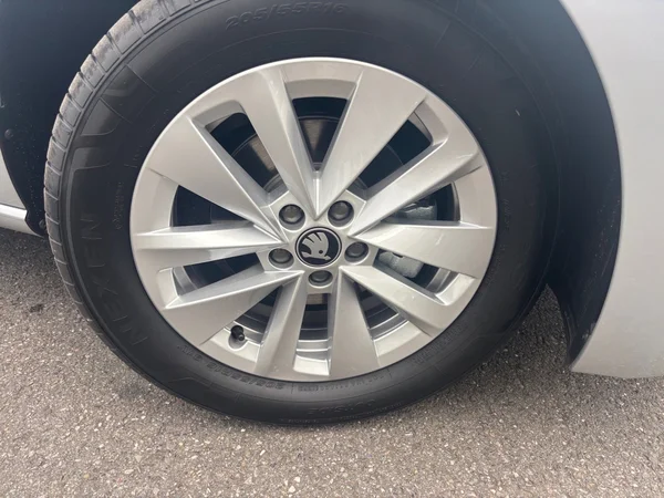 SKODA Scala (2025) — foto 11 van 25
