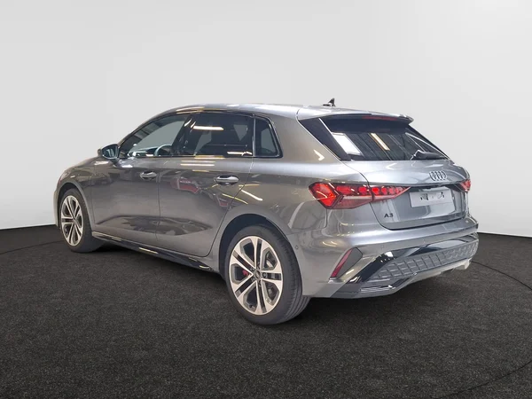 AUDI A3 Sportback PHEV (2025) — foto 18 van 24