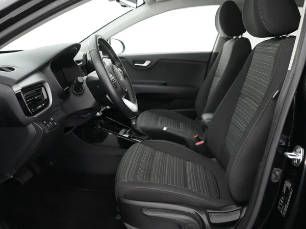 Kia Stonic (2025) — foto 3 van 22