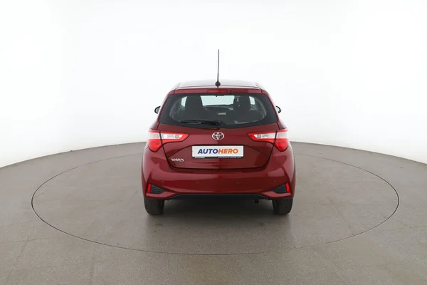 Toyota Yaris (2017) — foto 11 van 16