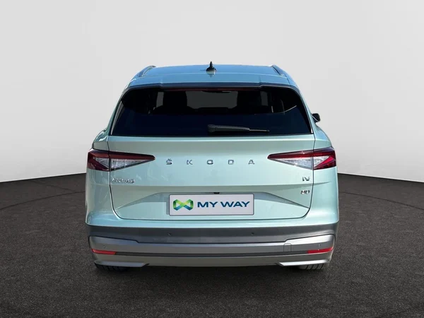 SKODA Enyaq (2023) — foto 15 van 22