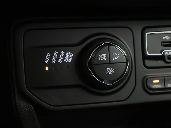 Jeep Renegade (2023) — foto 14 van 40