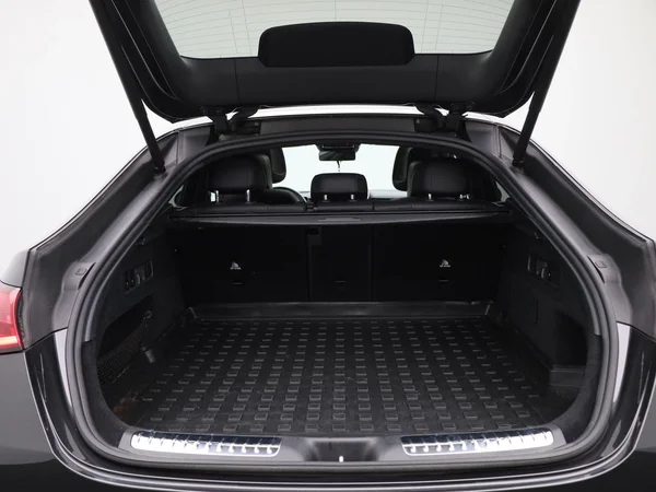 Mercedes-Benz GLC (2024) — foto 5 van 55