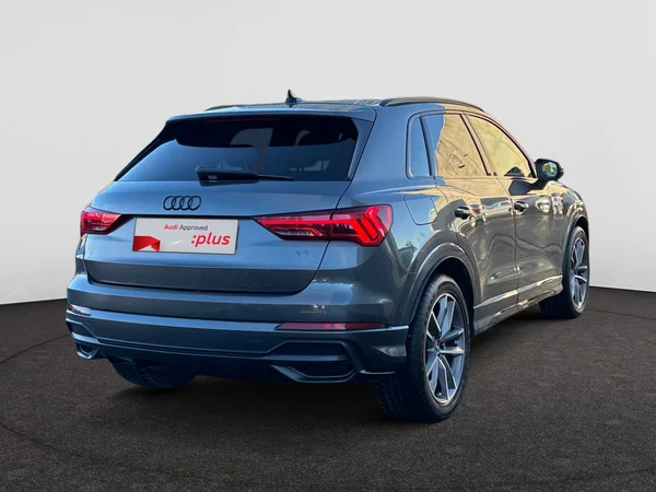 AUDI Q3 (2019) — foto 19 van 23