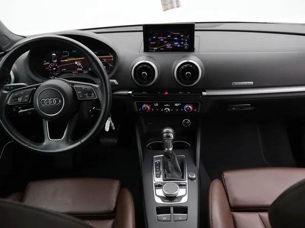 AUDI A3 Cabriolet (2020) — foto 10 van 35