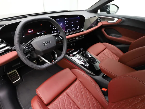 AUDI S5 Avant (2025) — foto 7 van 23