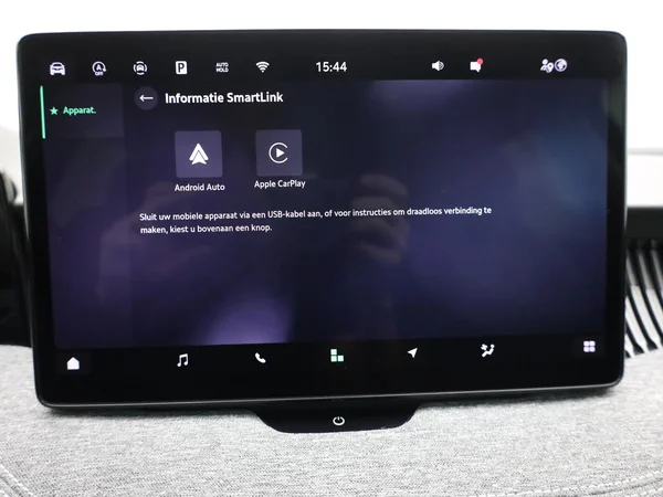 SKODA Superb Combi Dsl (2024) — foto 13 van 24
