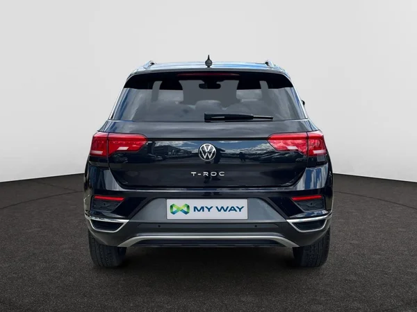 VOLKSWAGEN T-Roc (2021) — foto 13 van 20