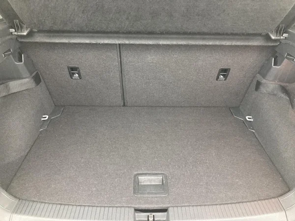 VOLKSWAGEN T-Cross (2020) — foto 18 van 35