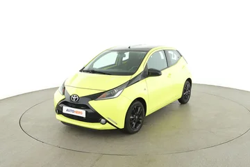 Toyota Aygo d76ba353-8f13-452a-9998-ee6e963c1e4e