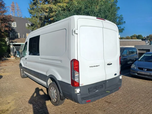 Ford Transit (2019) — foto 12 van 15