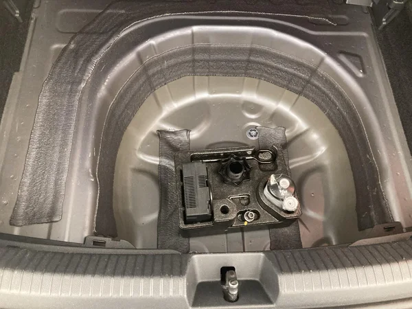 VOLKSWAGEN Taigo (2025) — foto 3 van 36