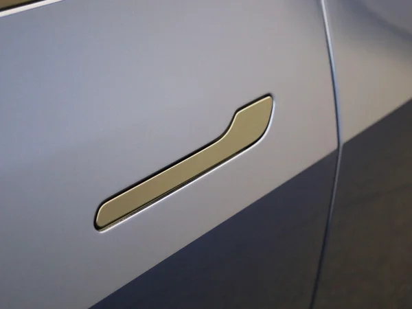 Tesla Model Y (2023) — foto 19 van 52