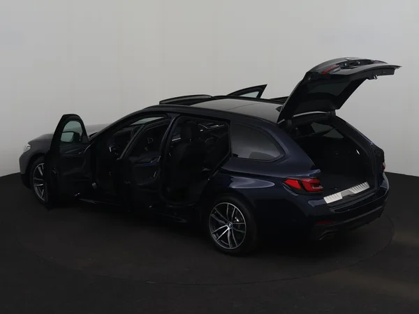 BMW 530 (2021) — foto 35 van 36