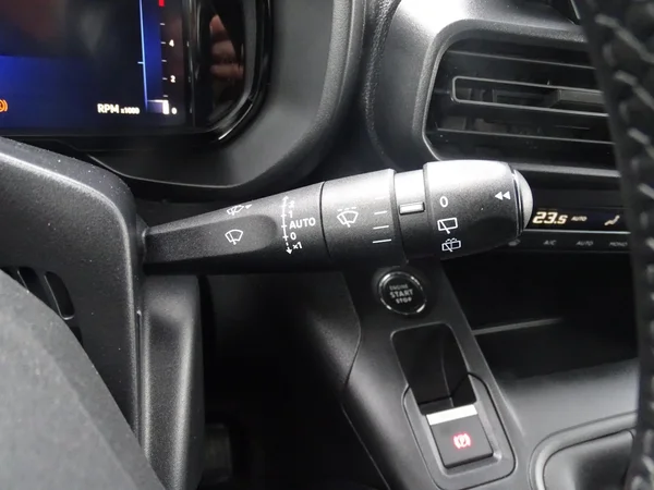 Opel Combo Life (2026) — foto 16 van 32