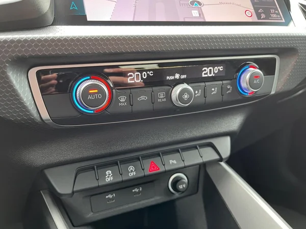 AUDI A1 Sportback (2023) — foto 4 van 20