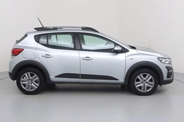 Dacia Sandero Stepway (2022) — foto 28 van 31
