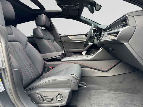 AUDI A7 Sportback (2024) — foto 11 van 24