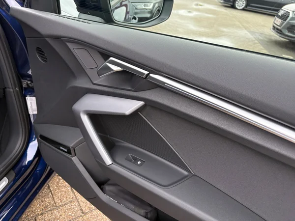 AUDI A3 Sportback PHEV (2025) — foto 14 van 24