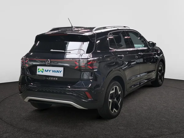 VOLKSWAGEN T-Cross (2025) — foto 8 van 15