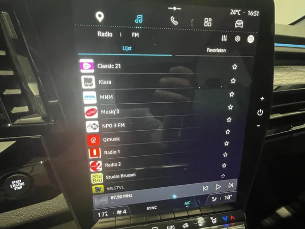 Renault Austral (2023) — foto 13 van 23