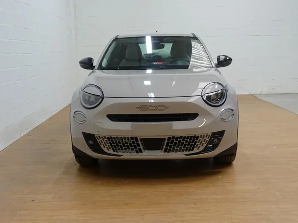 Fiat 600 (2026) — foto 23 van 23