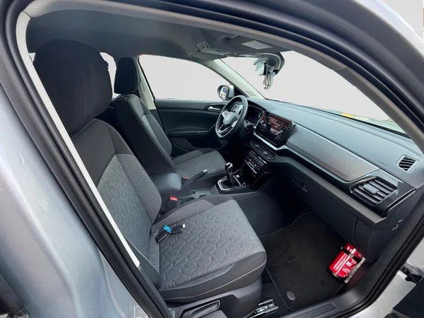 VOLKSWAGEN T-Cross (2024) — foto 5 van 18