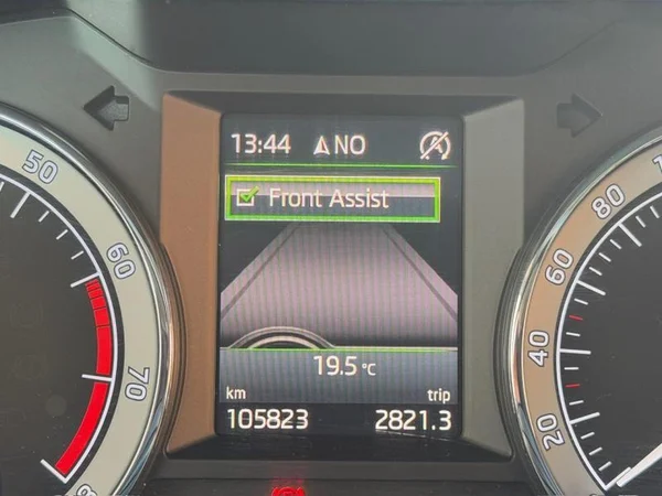 SKODA Octavia (2017) — foto 14 van 22