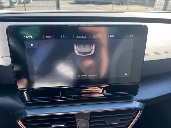 CUPRA Formentor e-Hybrid (PHEV) (2022) — foto 6 van 25